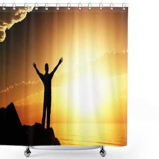 Personality  Men Greeting Sun Shower Curtains
