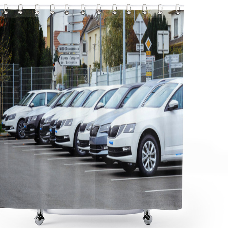 Personality  Skoda Superb White Limousines Car Dealer New Cars In Parking Lot Shower Curtains