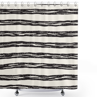 Personality  Decorative Seamless Pattern With Handdrawn Doodle Lines. Hand Painted Grungy Stripes Background. Trendy Endless Freehand Texture Shower Curtains