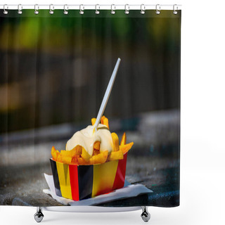 Personality  Belgian Street And Fast Food, Paper Box In Colors Of Belgian Flag With Fried Potato Fries Chips And Mayonnaise Sauce Shower Curtains