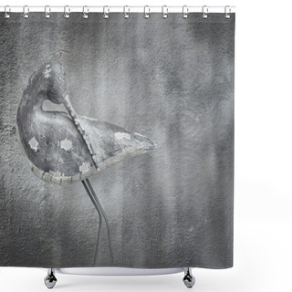 Personality  Wooden Bird Shower Curtains