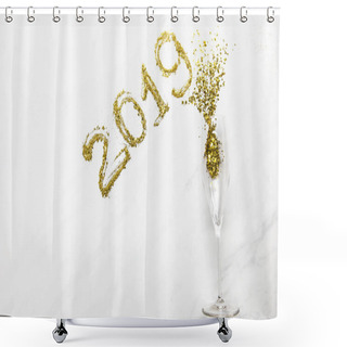 Personality  2019 Numbers And Champagne Glass With Golden Confetti On White Background Shower Curtains