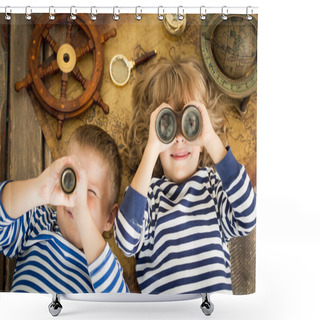 Personality  Happy Kids Playing With Nautical Things Shower Curtains