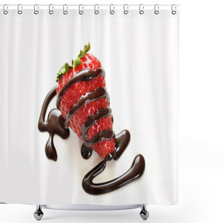 Personality  Fresh Strawberry Drizzled With Chocolate Sauce Shower Curtains
