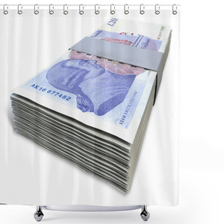 Personality  British Pound Sterling Notes Bundles Shower Curtains