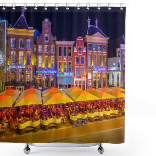 Personality  Cafes Grote Markt Shower Curtains
