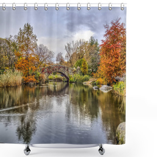 Personality  Gapstow Bridge Is One Of The Icons Of Central Park, Manhattan In New York City Shower Curtains