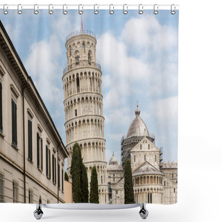 Personality  Europe Shower Curtains