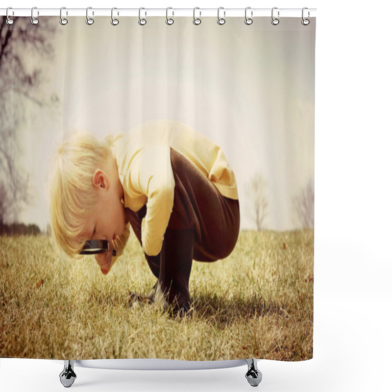 Personality  Young Child looking through Magnifying Glass shower curtains