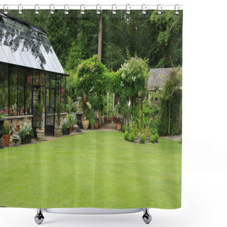 Personality  Garden Green House Shower Curtains
