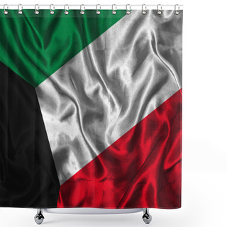 Personality  Silk Flag Of Kuwait Shower Curtains