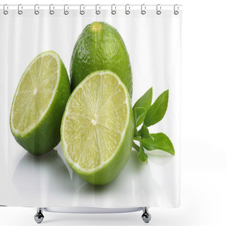 Personality  Sliced Fresh Lime Fruits With Leaves Isolated On White Background Shower Curtains