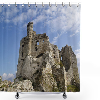 Personality  Castle Mirow Shower Curtains