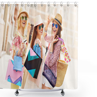 Personality  Group Of Happy Friends Shopping Shower Curtains
