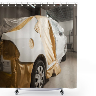Personality  Garage Painting Car Service. Vehicle Cover With Protective Paper Before Painting. Shower Curtains