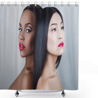 Personality  Black And White Skin Girls Shower Curtains
