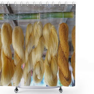 Personality  Colorful Raw Silk Thread     Shower Curtains