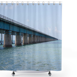Personality  Seven Mile Bridge Profile Shower Curtains
