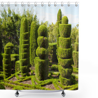 Personality  Plant Sculptures Shower Curtains