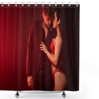 Personality  Beautiful Passionate Couple Hugging On Black With Red Light Shower Curtains