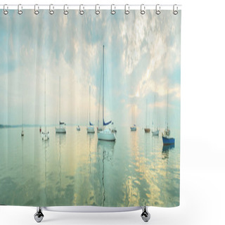 Personality  Morning Sea - Panoramic View Shower Curtains
