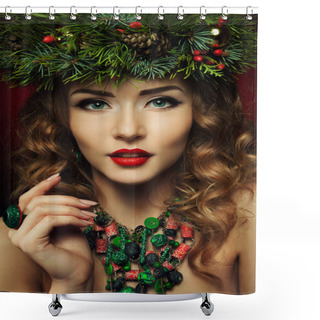 Personality  Christmas Woman Shower Curtains