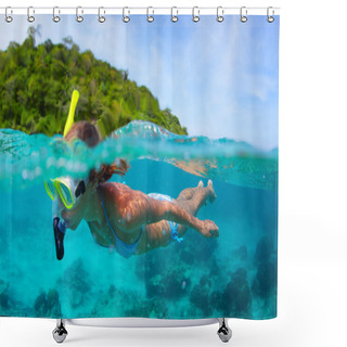 Personality  Snorkeling Shower Curtains