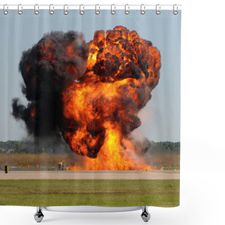 Personality  Giant Explosion Shower Curtains
