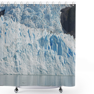 Personality  Los Glaciares National Park, Argentina Shower Curtains