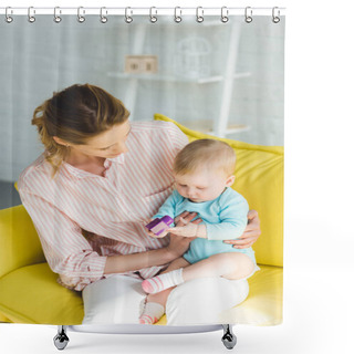 Personality  Mother And Infant Daughter Playing With Plastic Block Shower Curtains