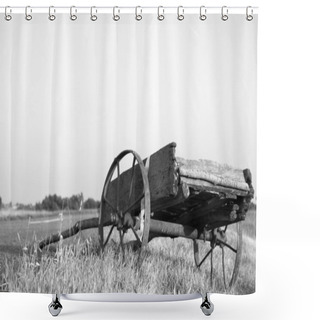 Personality  Old Wagon Road Shower Curtains