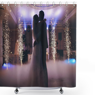 Personality  Wedding Dance Shower Curtains