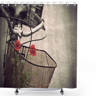Personality  Red Roses In Basket Of Old Rusty Bicycle Vintage Style Shower Curtains