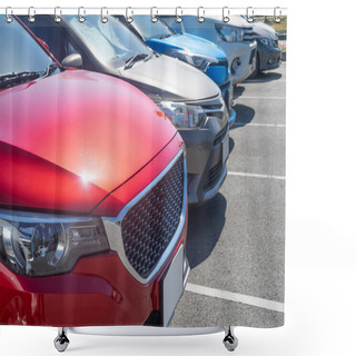 Personality  Car Parking In Asphalt Parking Lot In A Row, Front Of  Cars Close Up, Automobile Transportation Dealer Business Concep Shower Curtains