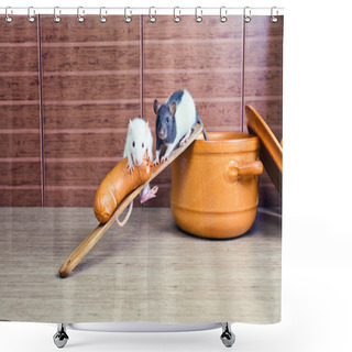 Personality  Kitchen Pilferers Shower Curtains