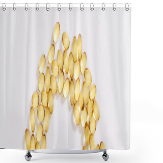 Personality  Top View Of Golden Fish Oil Capsules Arranged In Half Round Frame On White Background, Panoramic Shot Shower Curtains