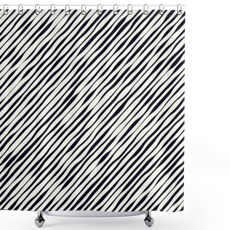Personality  Slanted Wavy Lines Pattern Shower Curtains