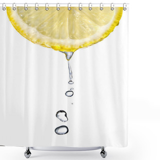 Personality  Fresh Lemon Slice With Water Drops Shower Curtains