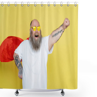 Personality  Thrilled Overweight Man In Superhero Cape And Glasses With Sale Lettering Shouting Isolated On Yellow Shower Curtains