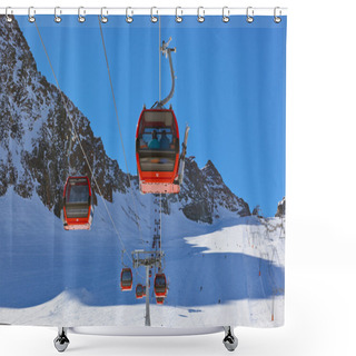 Personality  Mountains Ski Resort - Innsbruck Austria Shower Curtains