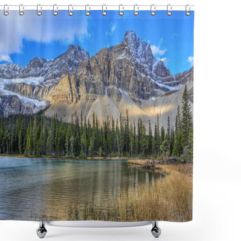 Personality  Nature Canada shower curtains