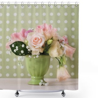 Personality  Bouquet Of White And Pink Roses Shower Curtains
