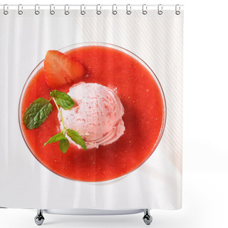 Personality  Ice Cream With Strawberry Coulis Shower Curtains