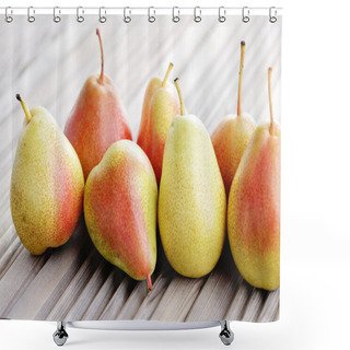Personality  Delicious Pears Shower Curtains