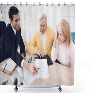 Personality  A Couple Of Old People Came To See A Realtor. The Old Man And The Woman Are Very Upset. The Realtor Calm Explains What Is Written In The Documents. They Are In The Office Of A Realtor. Shower Curtains