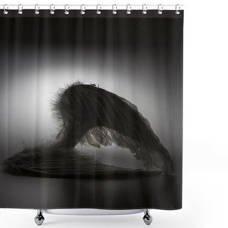 Personality  Angel's Wings On White Background With Glow Shower Curtains
