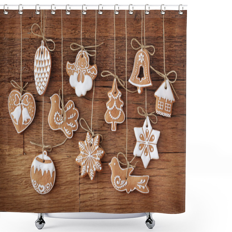 Personality  Gingerbread cookies shower curtains