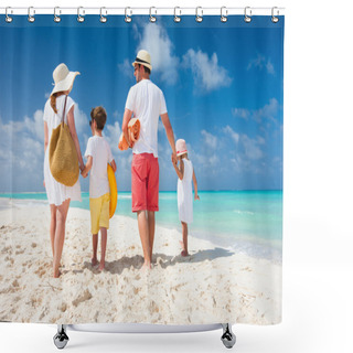 Personality  Family Beach Vacation Shower Curtains