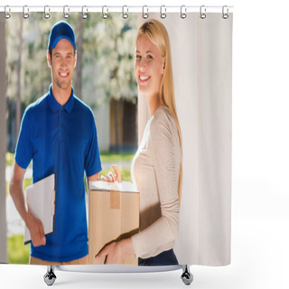 Personality  Woman Holding Cardboard Box With Delivery Man Shower Curtains