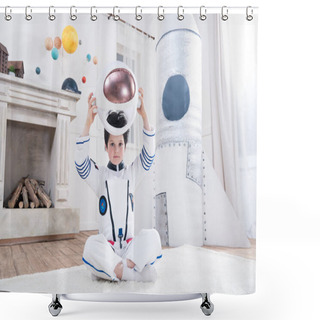 Personality  Boy In Astronaut Costume Shower Curtains